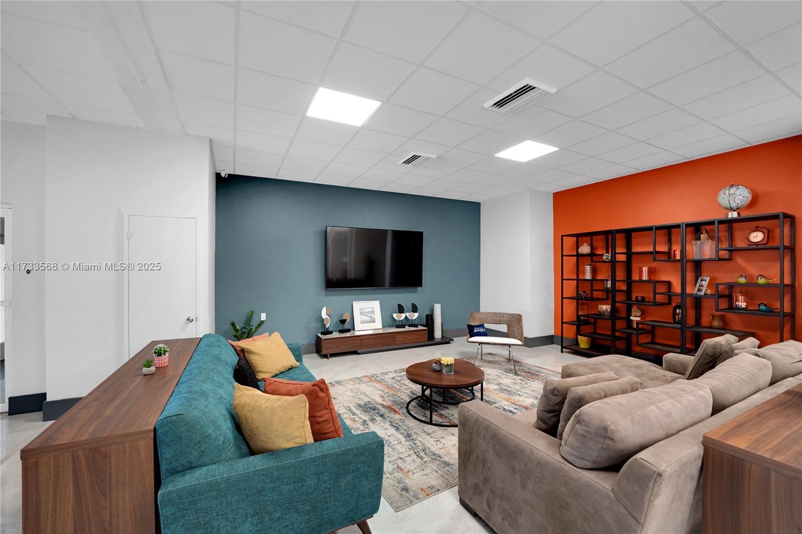 PARKER TOWER CONDO - Residential