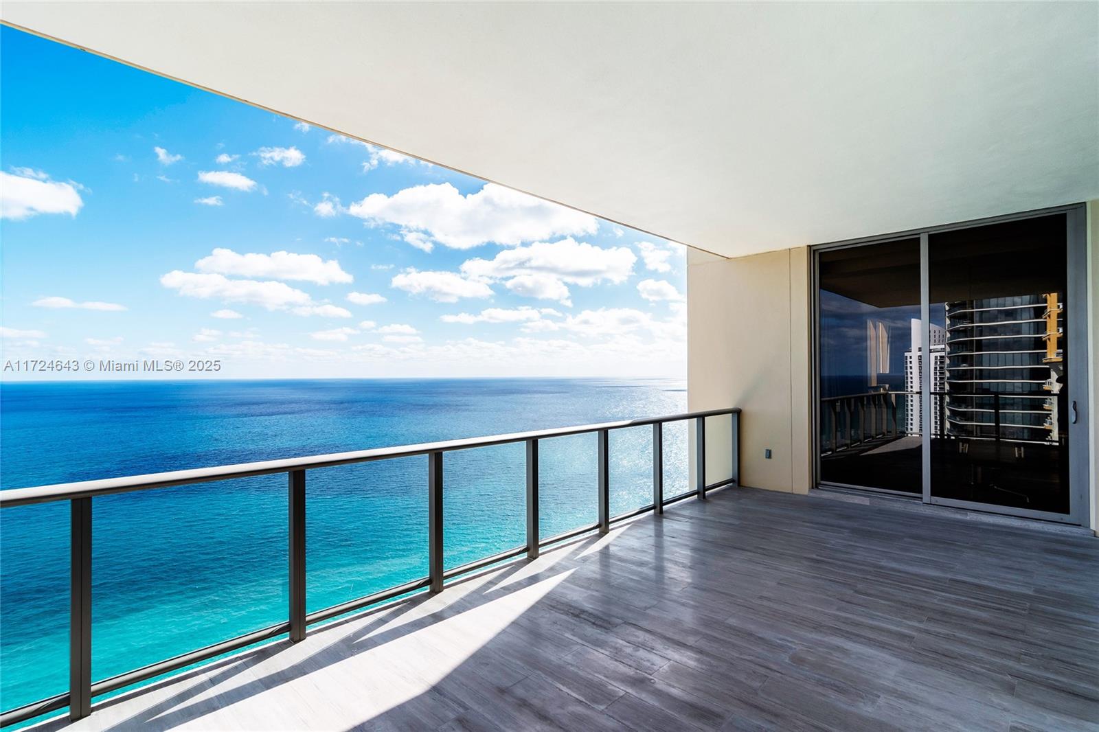 17749 Collins Ave 3801