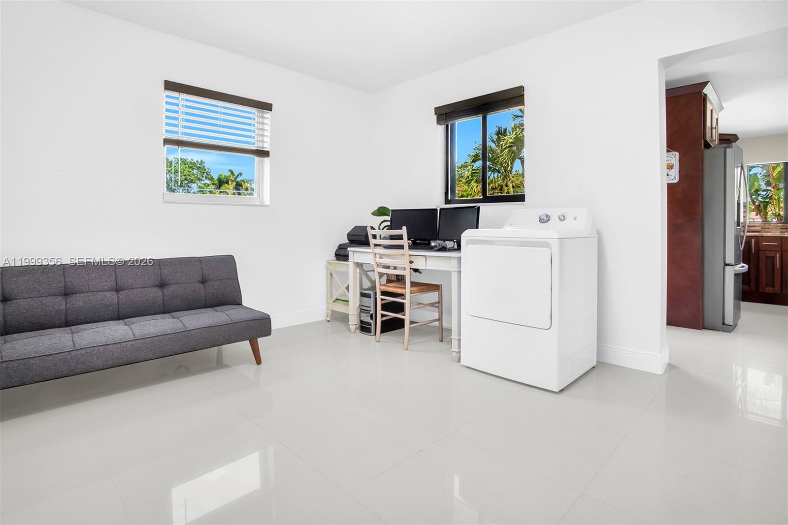 CHAMBERS LAND CO SUB SE1/ - Residential