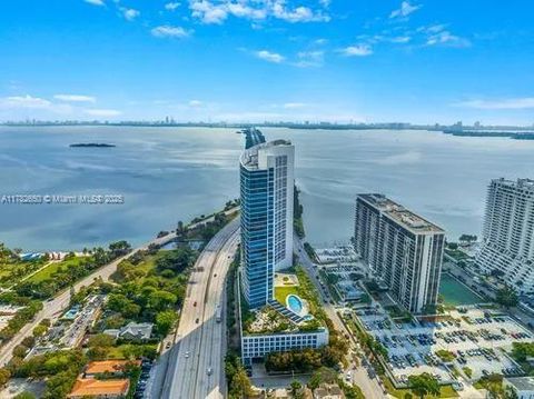 601 NE 36th St 1210 Miami FL 33137