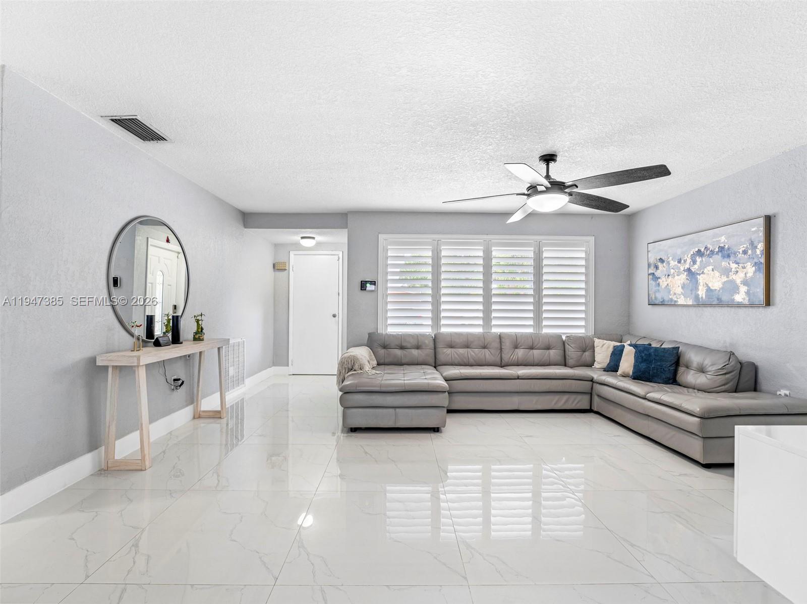 SUNRISE GOLF VILLAGE SEC - Residential