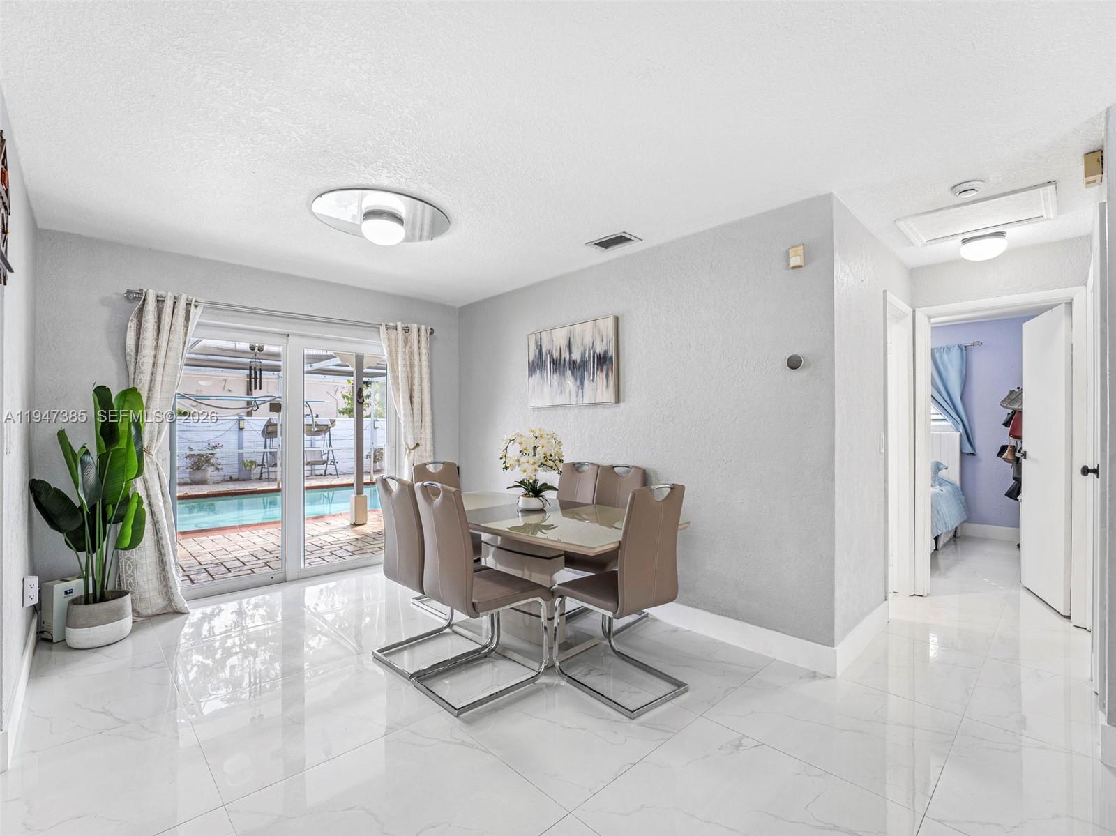 SUNRISE GOLF VILLAGE SEC - Residential