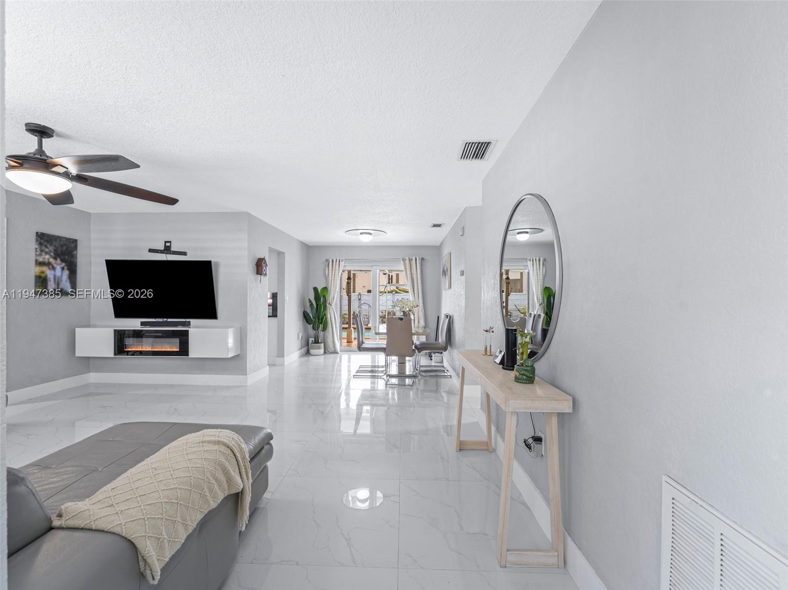 SUNRISE GOLF VILLAGE SEC - Residential