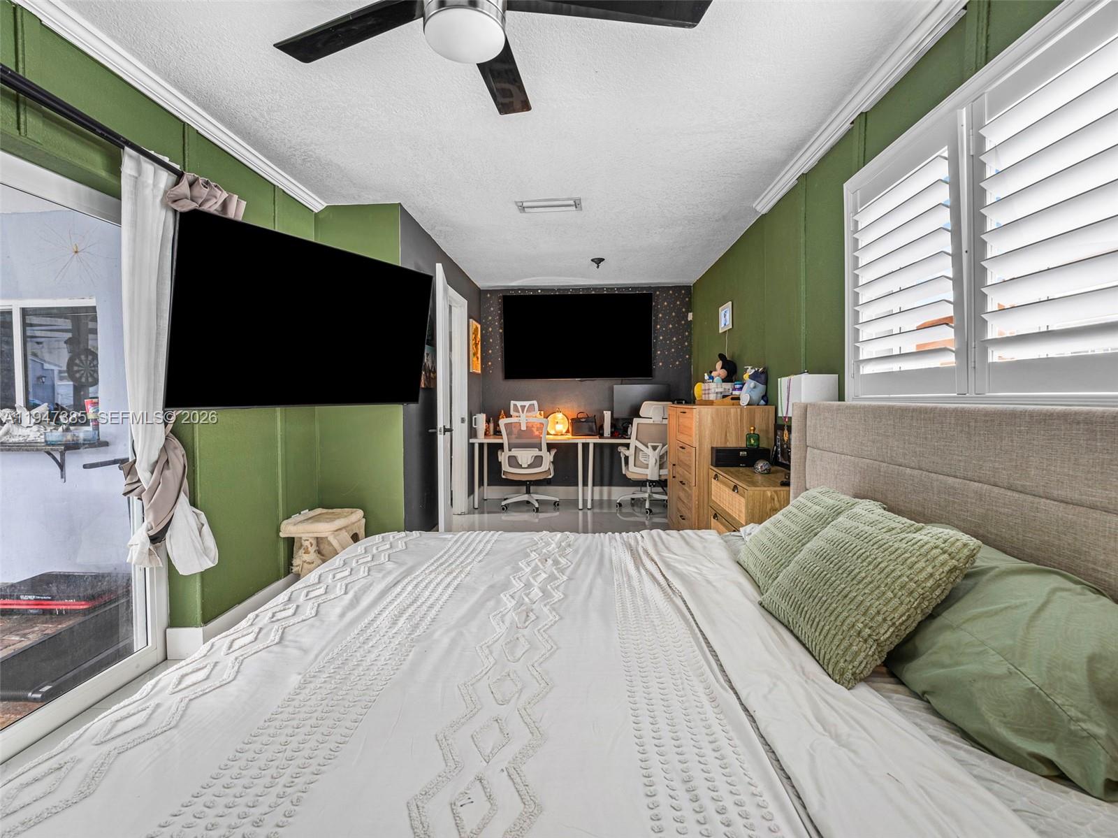 SUNRISE GOLF VILLAGE SEC - Residential