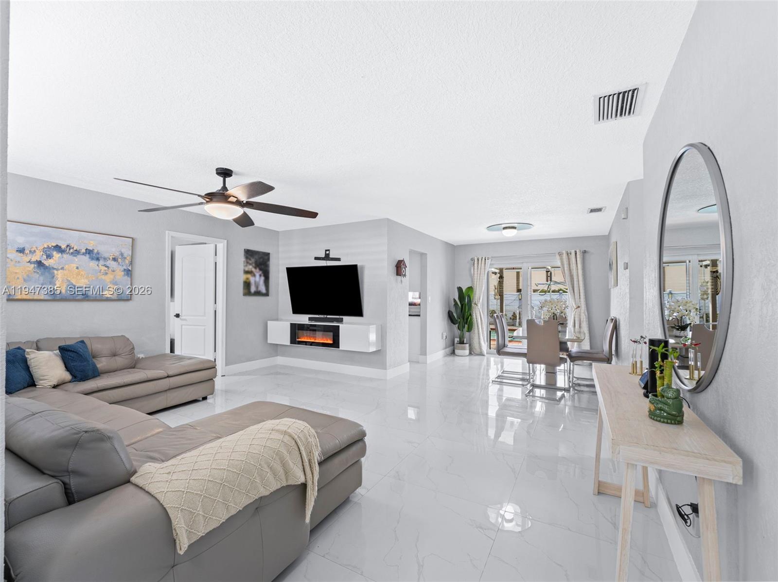 SUNRISE GOLF VILLAGE SEC - Residential