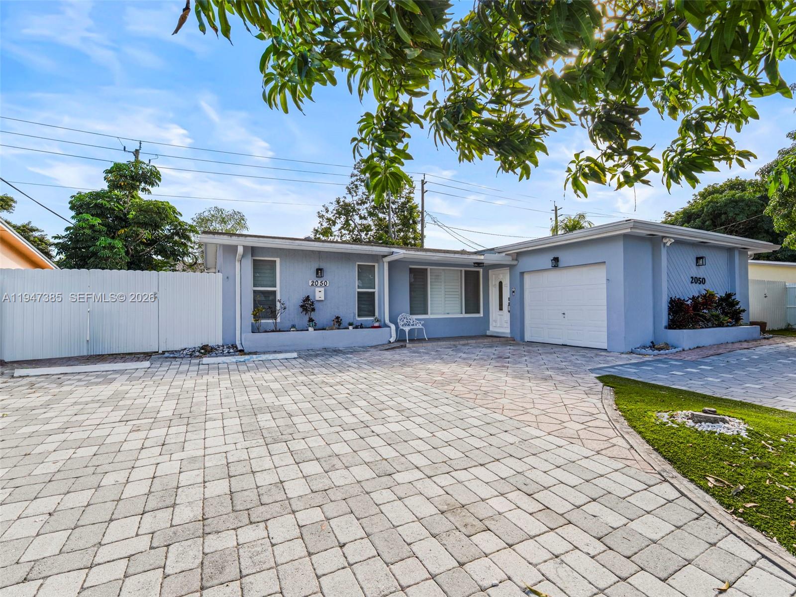 SUNRISE GOLF VILLAGE SEC - Residential