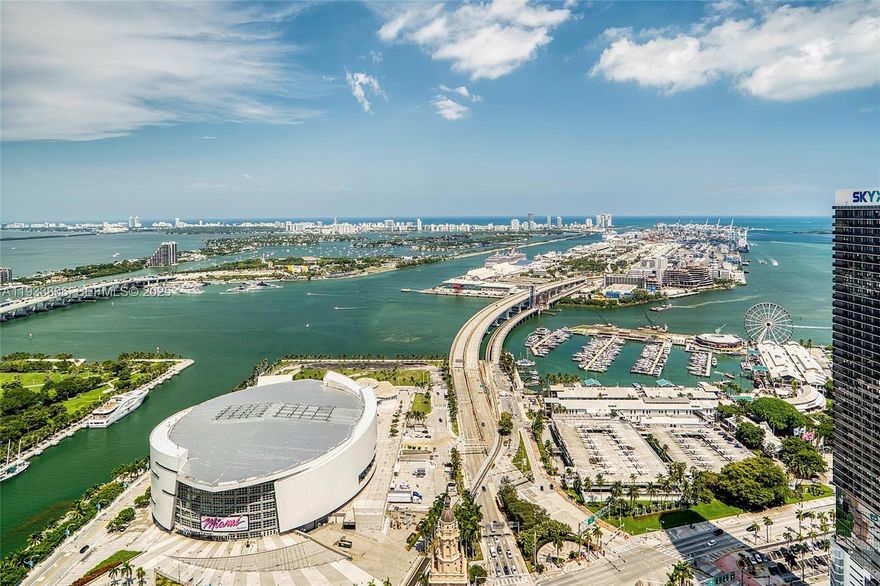 Luxury 3-Bedroom Penthouse on the 50th Floor | Short-Term Rental Approved
Exceptional opportunity to own a 3-bedroom penthouse on the 50th floor in Gale Miami, one of the few luxury buildings in Downtown Miami officially approved for short-term rentals. This high-floor residence offers stunning panoramic views of the Miami skyline and water, abundant natural light, and a refined modern layout ideal for both personal use and income generation.
The residence features an expansive open-concept living and dining area, a sleek contemporary kitchen with premium finishes, and three spacious bedrooms designed for comfort and flexibility. Floor-to-ceiling windows and elevated ceilings enhance the sense of scale, privacy, and exclusivity expected from a true penthouse.
Owners and guests enjoy hotel-style amenities, including a resort-style pool, state-of-the-art fitness center, spa, and full concierge services within a professionally managed environment. The building allows daily, weekly, and monthly rentals, offering rare flexibility for full-time living, seasonal use, or short-term investment.
Perfectly located in the heart of Downtown Miami, minutes from Brickell, Bayside, Wynwood, Port of Miami, and major highways, ensuring strong year-round rental demand and long-term value.
A turnkey luxury penthouse combining lifestyle, income potential, and long-term appreciation.