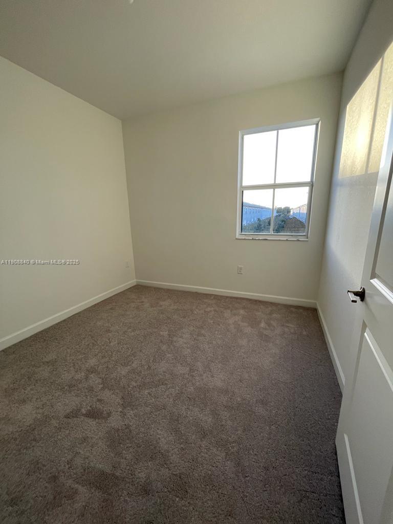 CEDER POINT - Residential