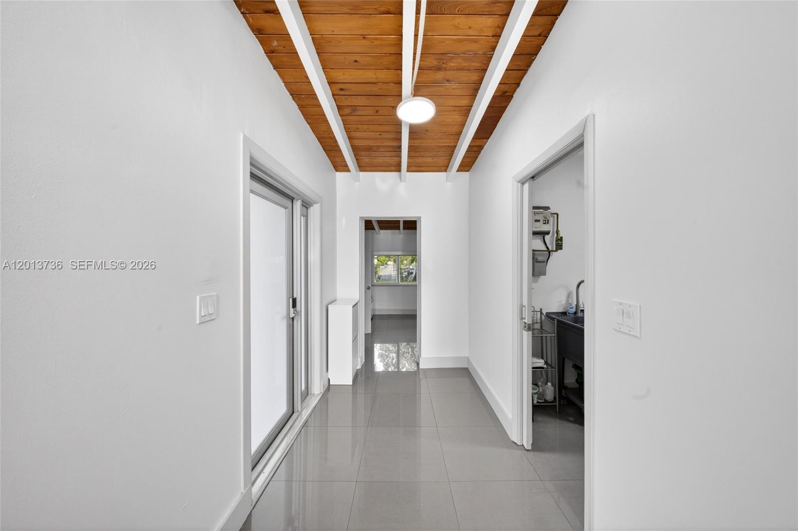HALOCK-SEC 1 - Residential Lease