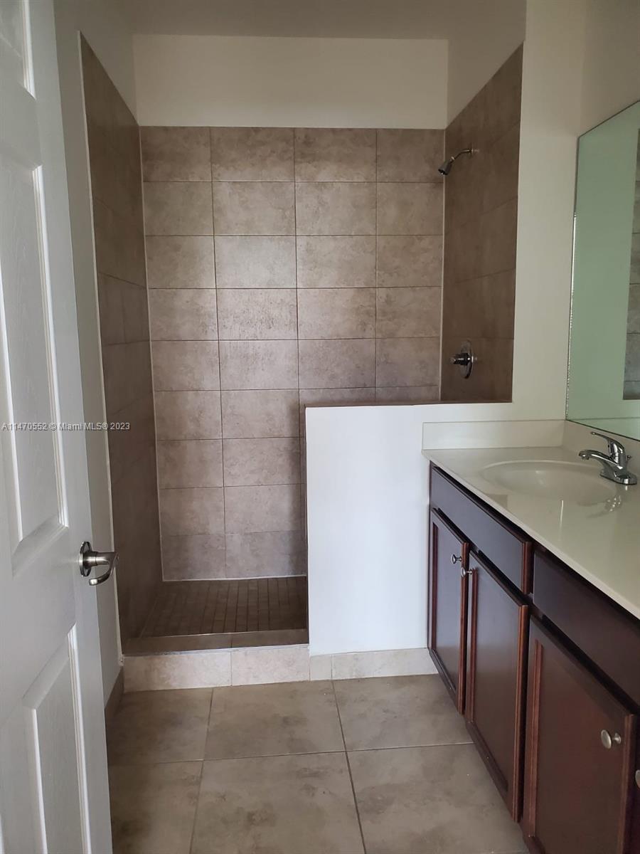 CENTURY PARK WEST - Residential Lease
