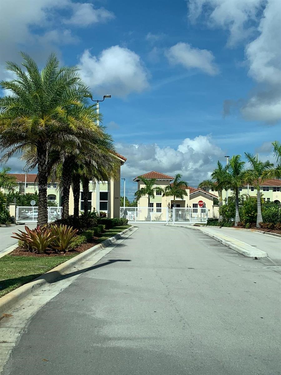 CENTURY PARK WEST - Residential Lease
