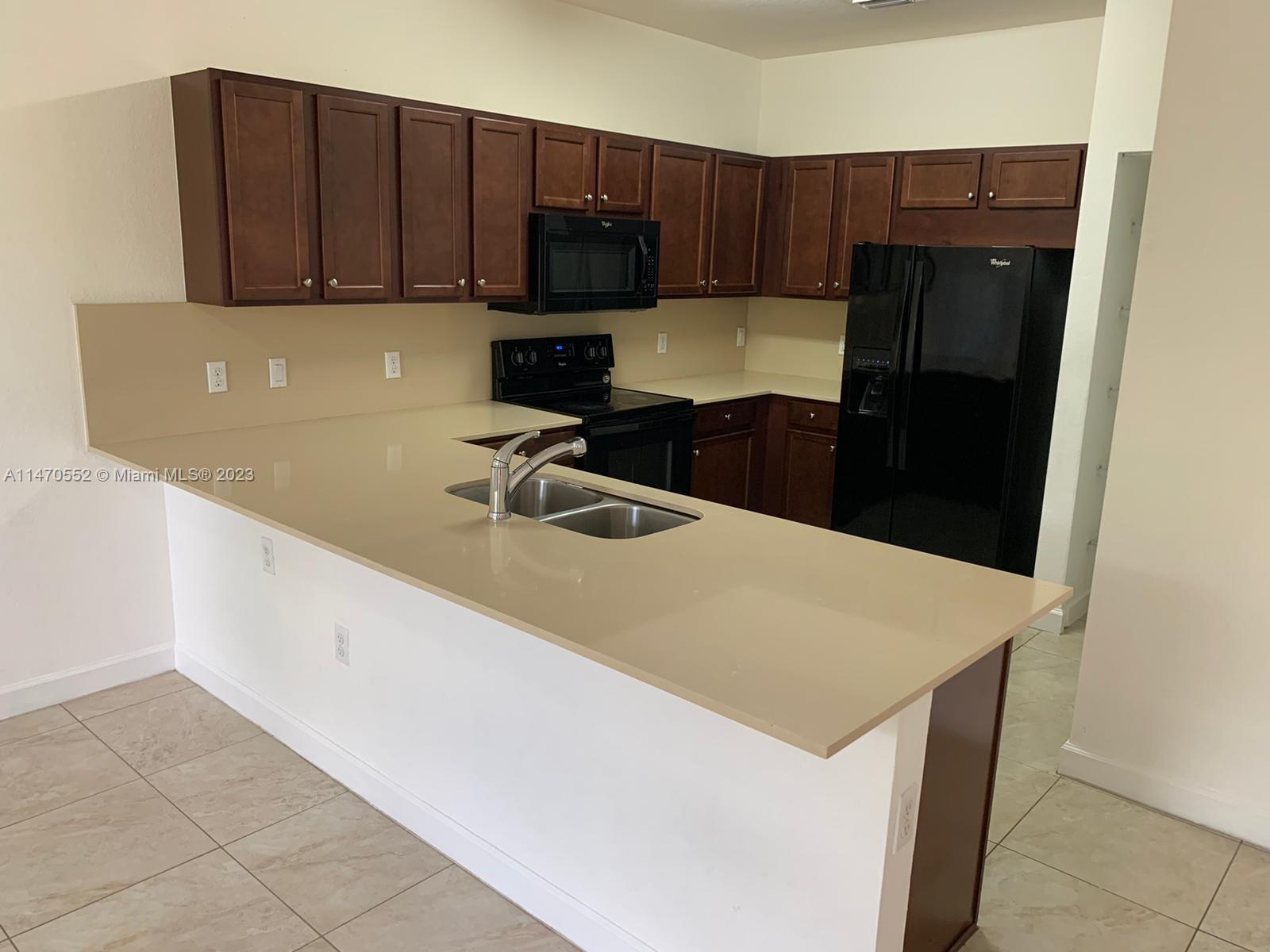 CENTURY PARK WEST - Residential Lease