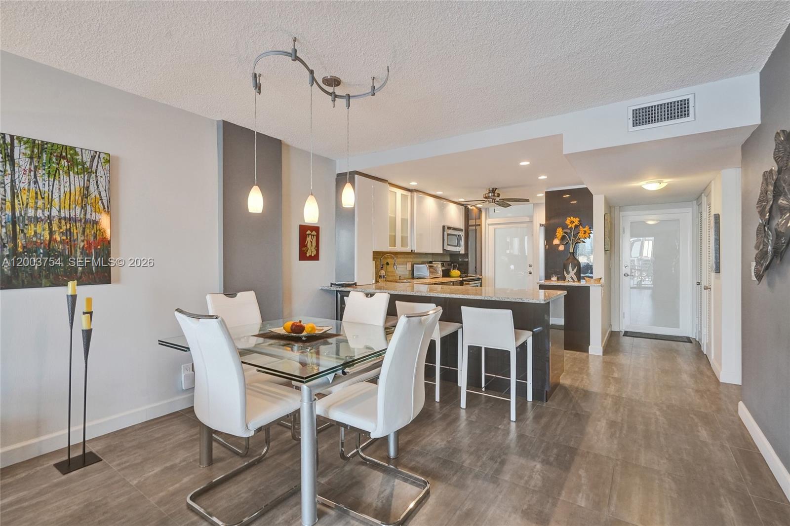 PARADISE TOWERS CO-OP - Residential