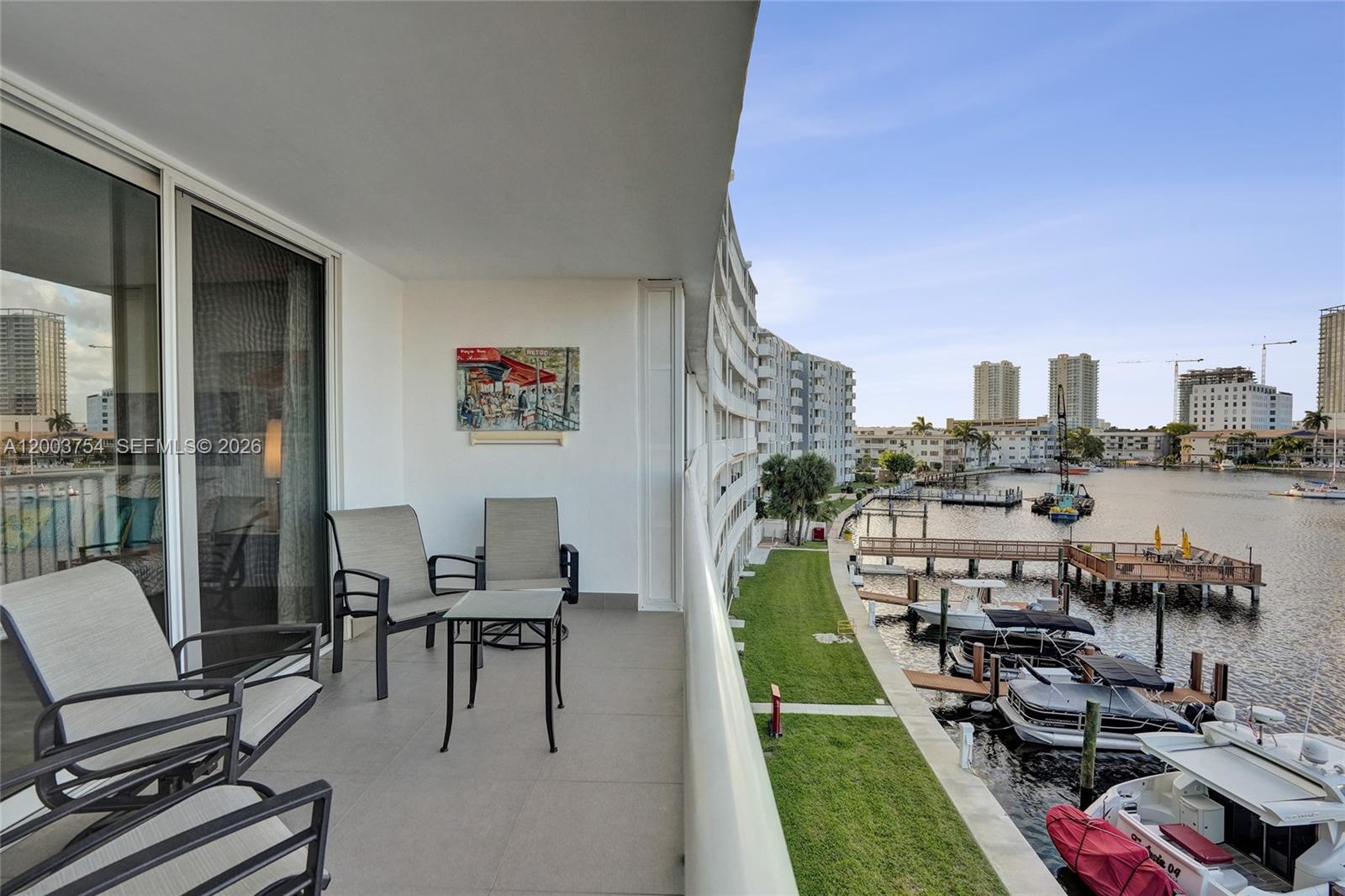 PARADISE TOWERS CO-OP - Residential