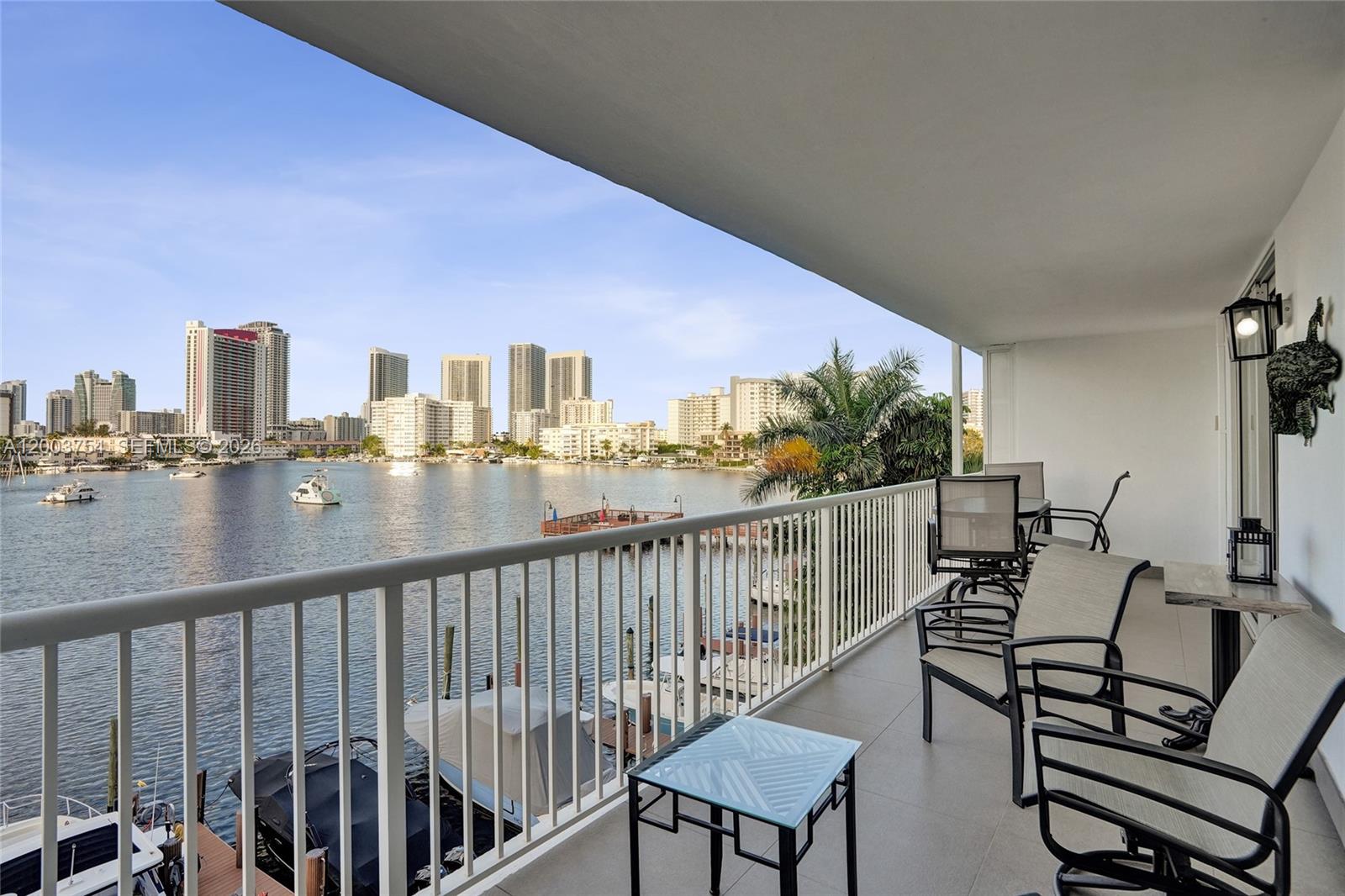 PARADISE TOWERS CO-OP - Residential