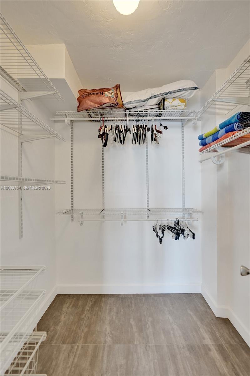 PARADISE TOWERS CO-OP - Residential