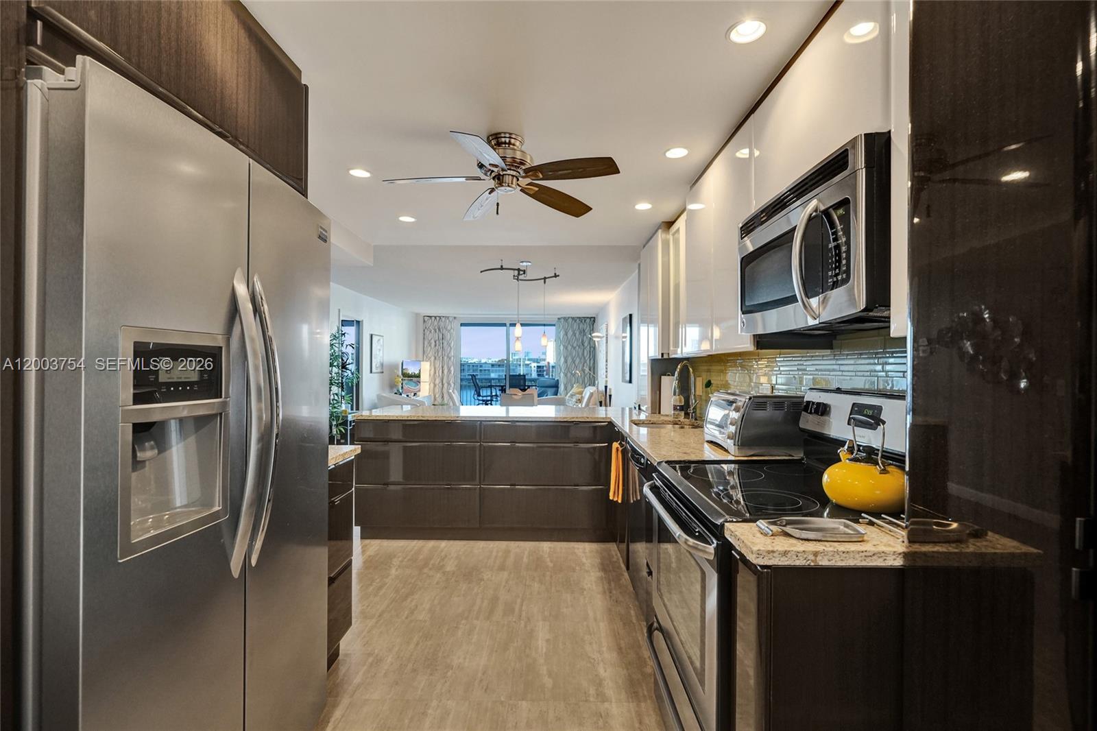 PARADISE TOWERS CO-OP - Residential