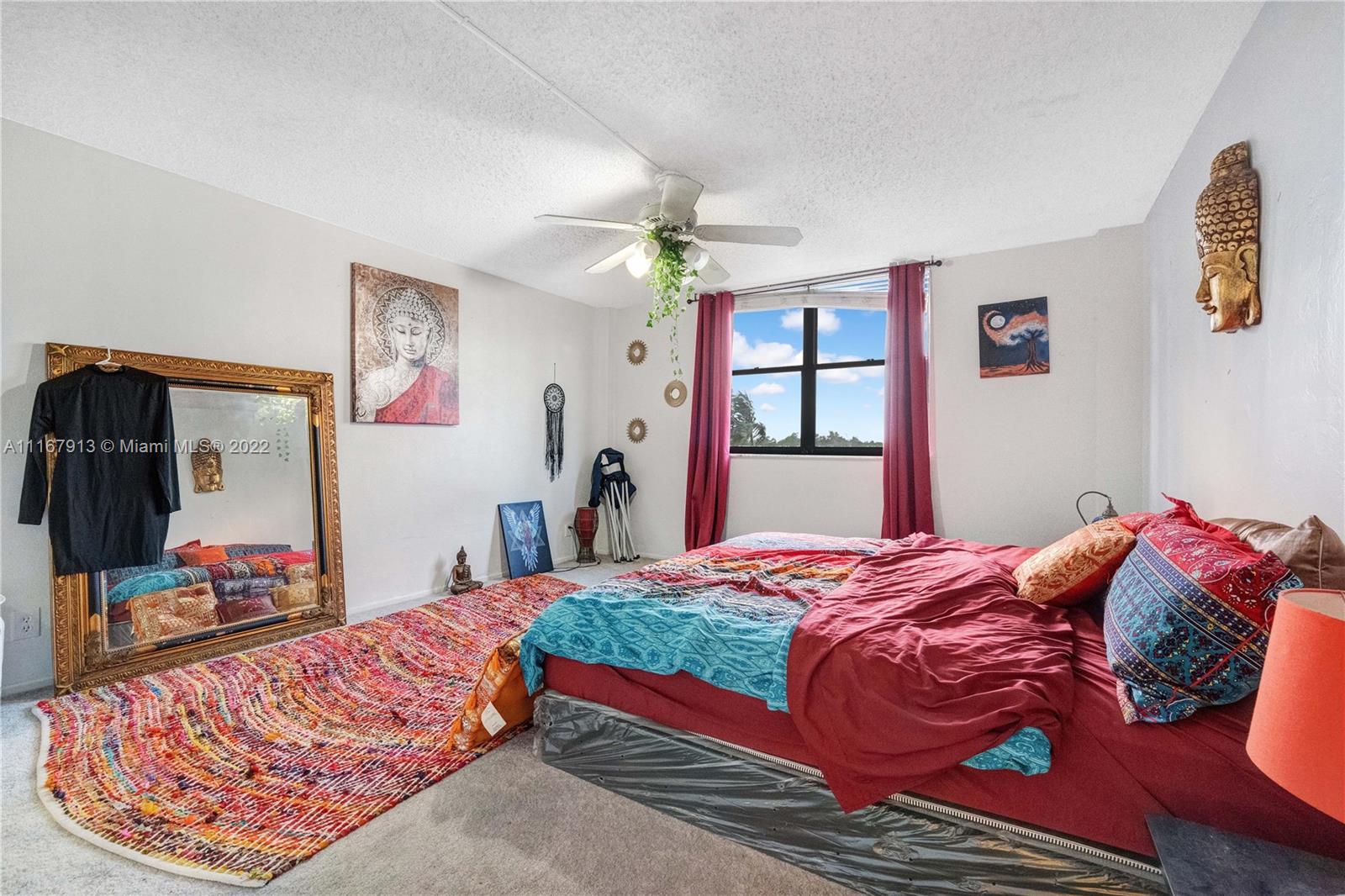 WATERSIDE TOWERS CONDO - Residential