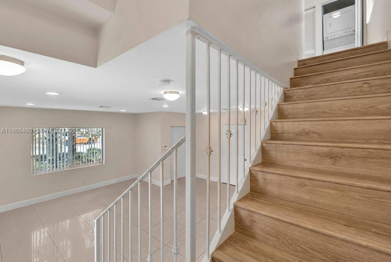 SEMINOLE FOREST - Residential