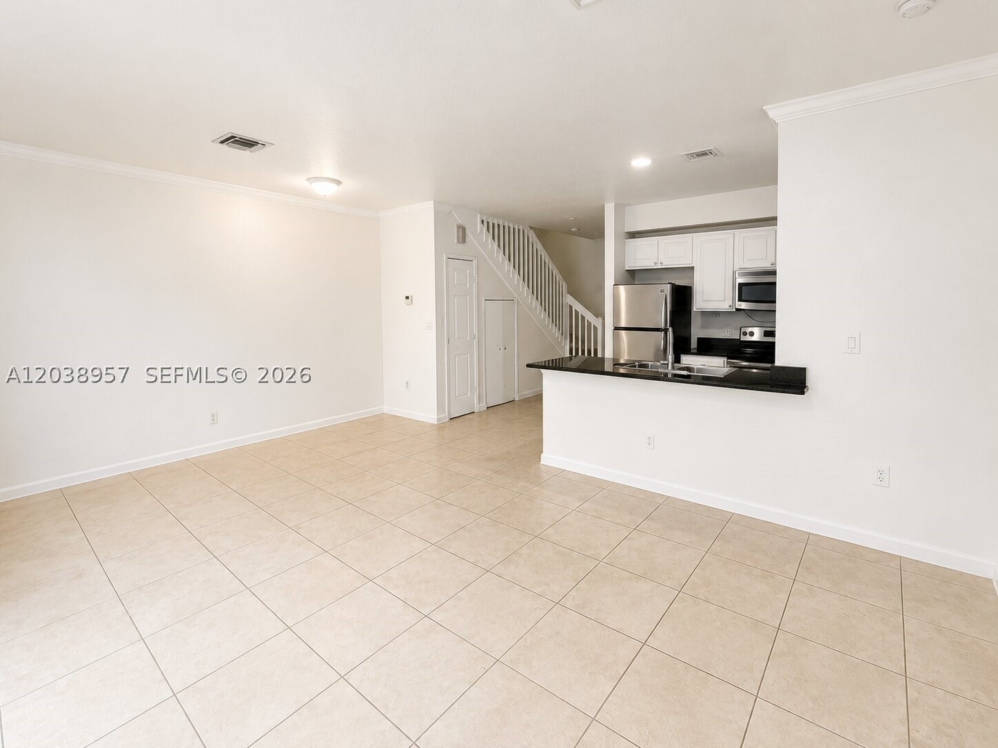 35 SE 3rd Ave 11