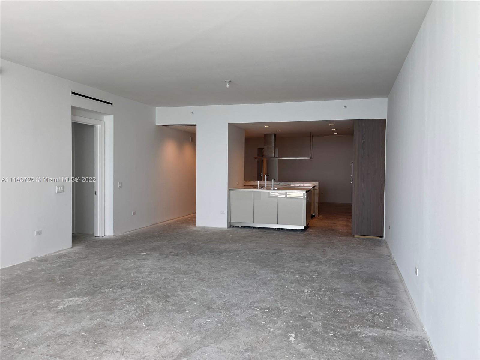 SUNNY ISLES BEACH - Residential