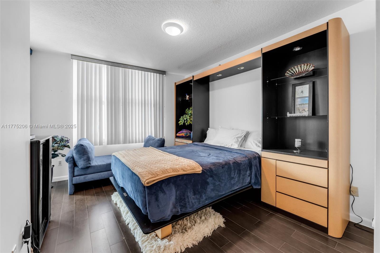 1500 OCEAN DRIVE CONDO - Residential