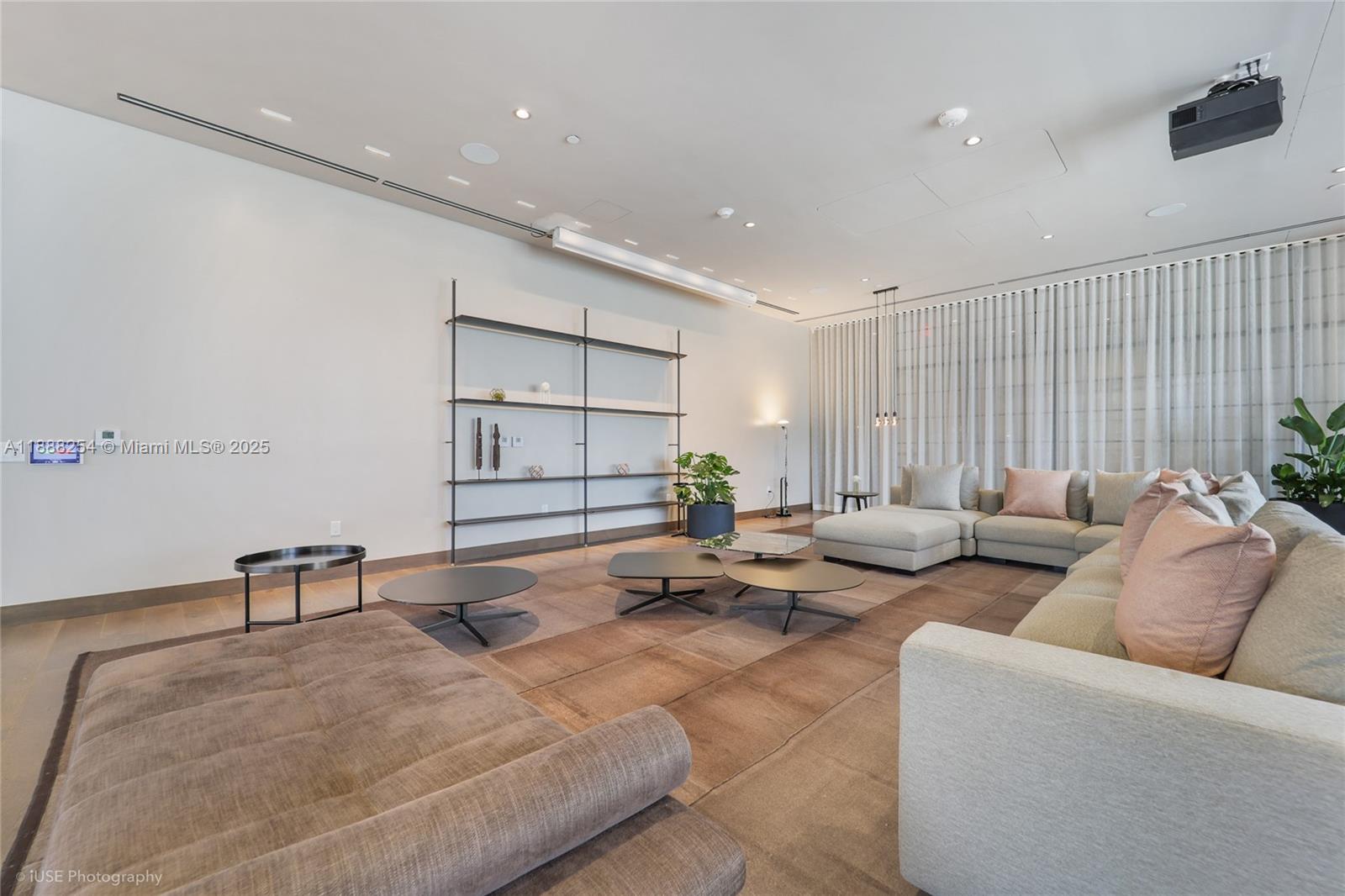 NATIIVO MIAMI CONDO - Residential