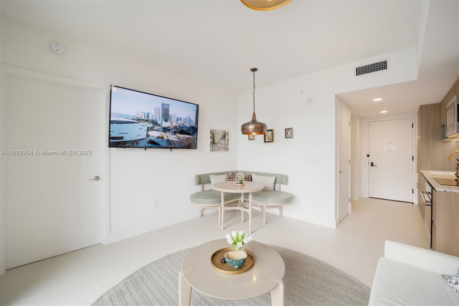 View photos, virtual tours, details... 159 NE 6th St 2607