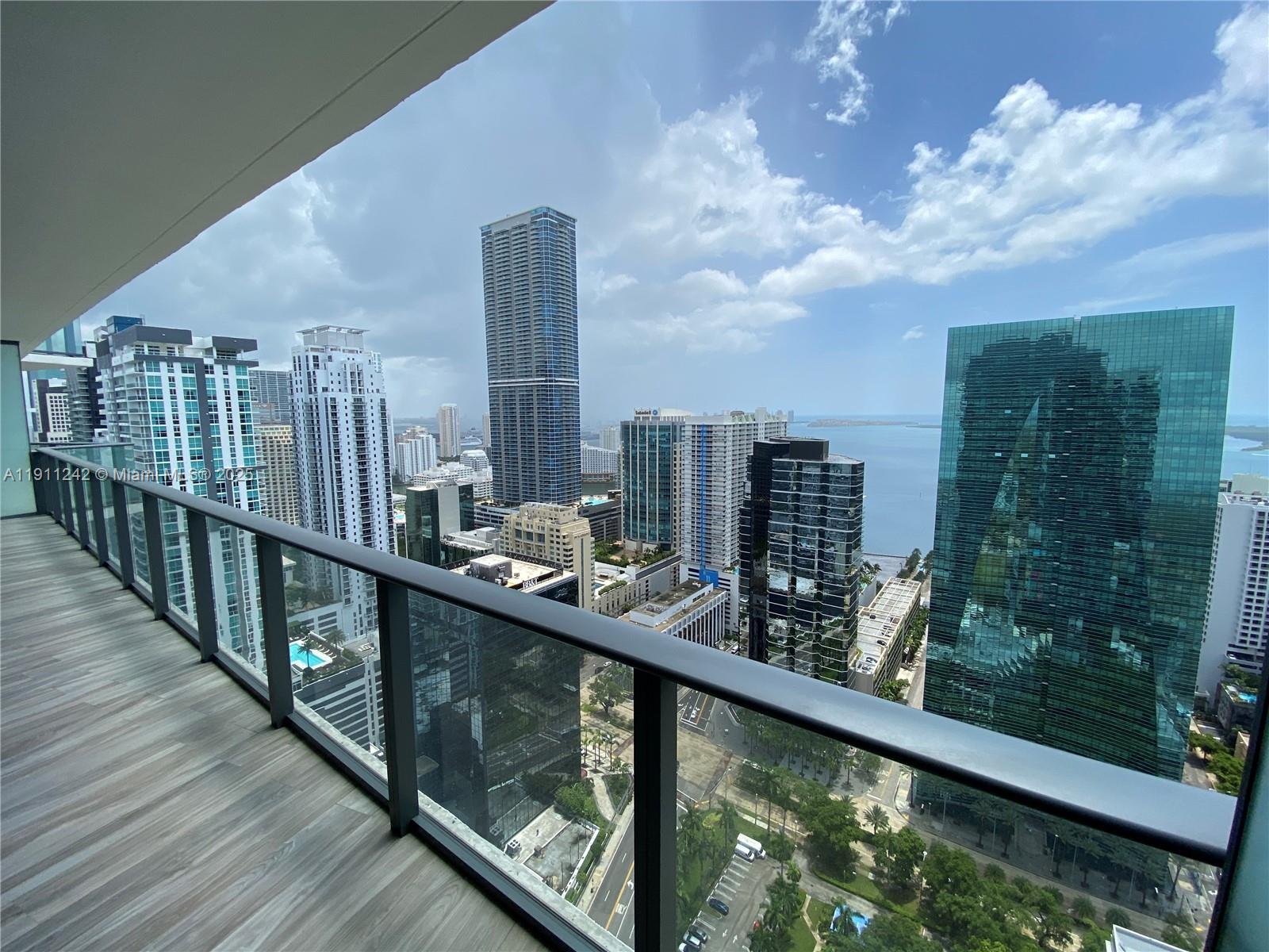 1300 S MIAMI AVE 3802