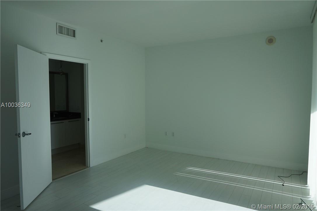 IVY CONDO - Residential Lease