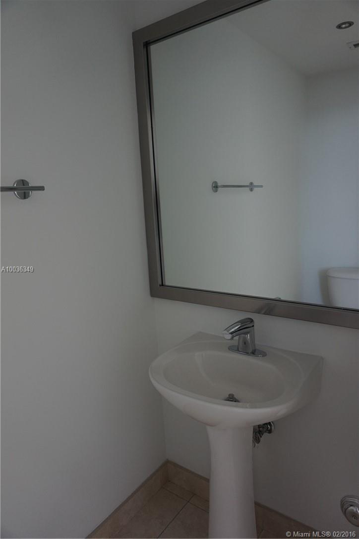 IVY CONDO - Residential Lease