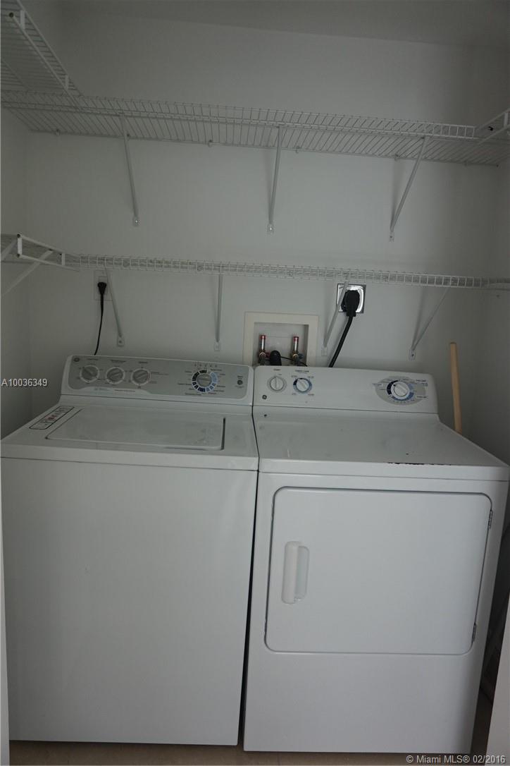 IVY CONDO - Residential Lease