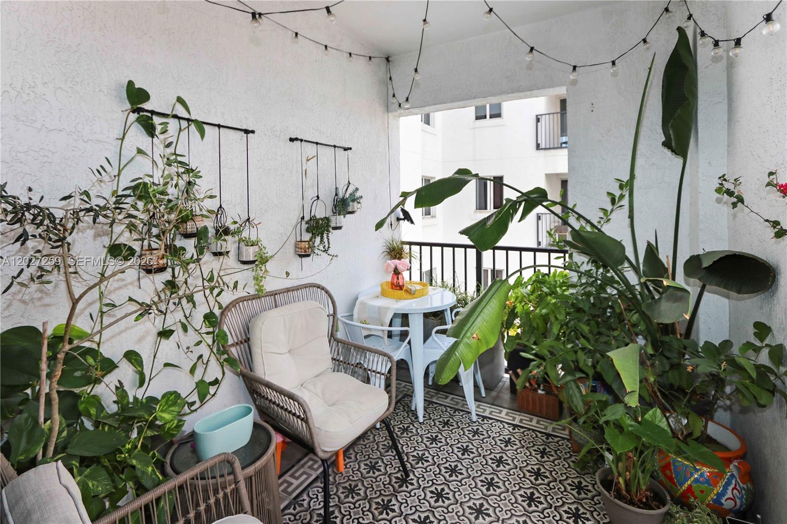 TEN ARAGON CONDO - Residential