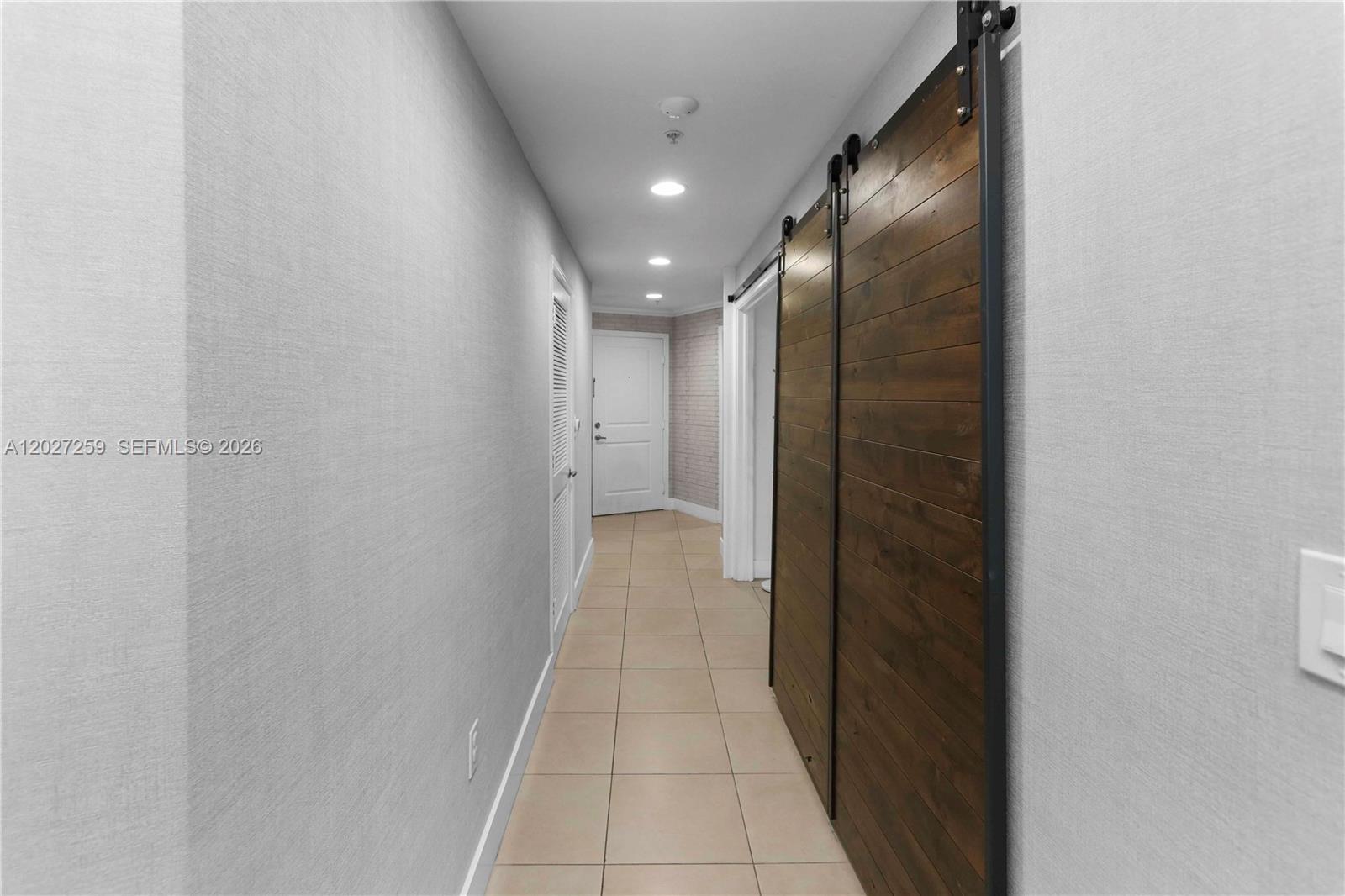 TEN ARAGON CONDO - Residential