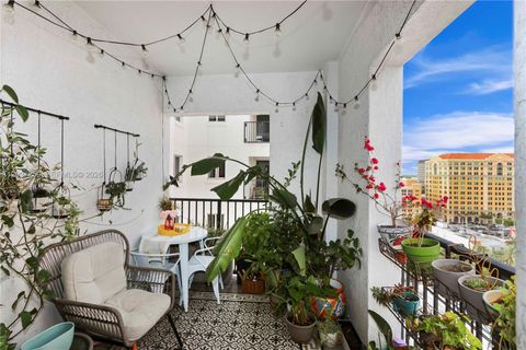 Tiny photo for 10 Aragon Ave #1106, Coral Gables, FL 33134 (MLS # A12027259)