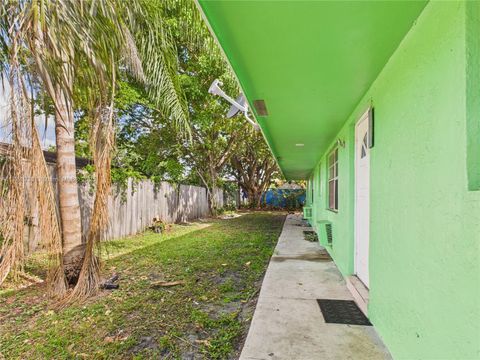 2707 NW 13th St Fort Lauderdale FL 33311