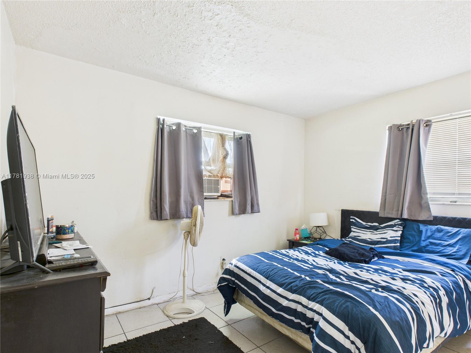 WASHINGTON PARK FOURTH AD - Residential Income
