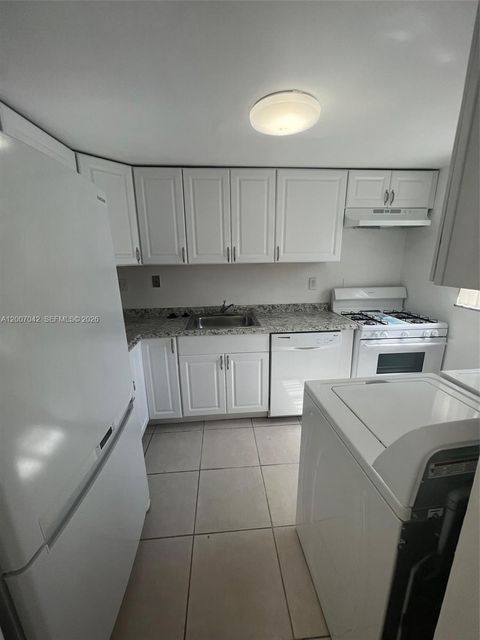 Tiny photo for 11141 SW 70th Ter, Miami, FL 33173 (MLS # A12007042)