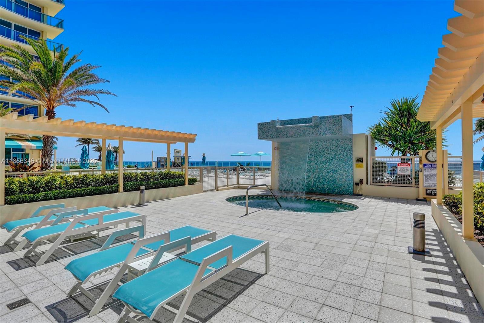 WAVE CONDO - Residential Lease