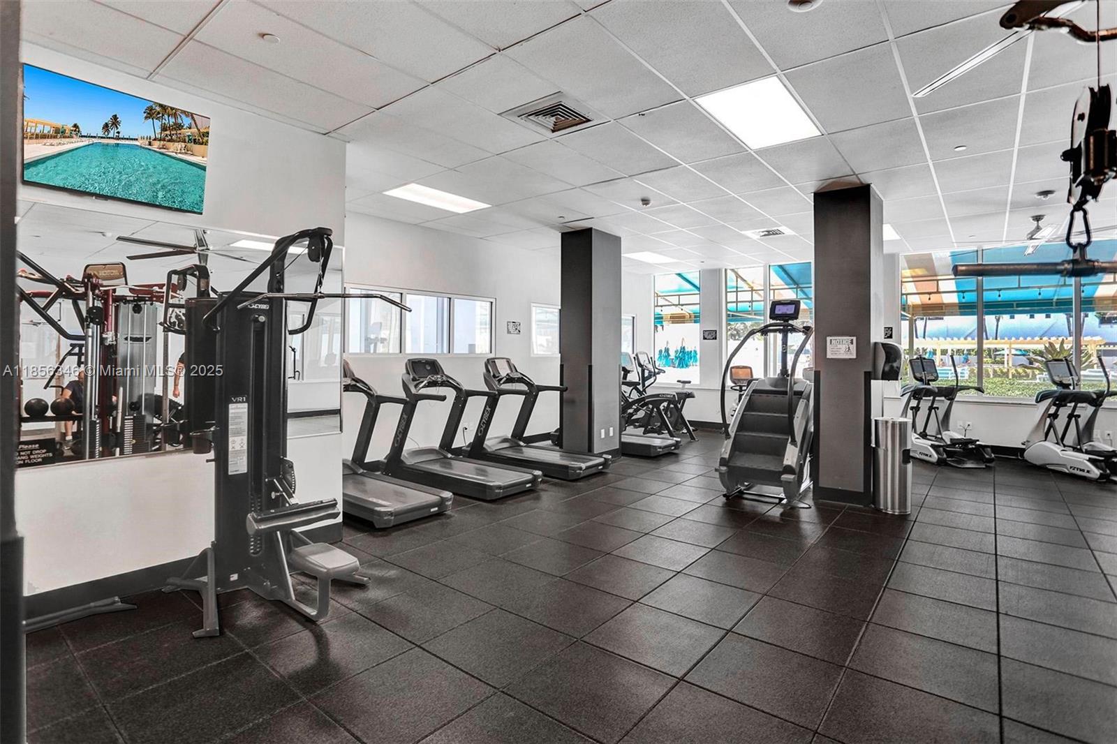 WAVE CONDO - Residential Lease