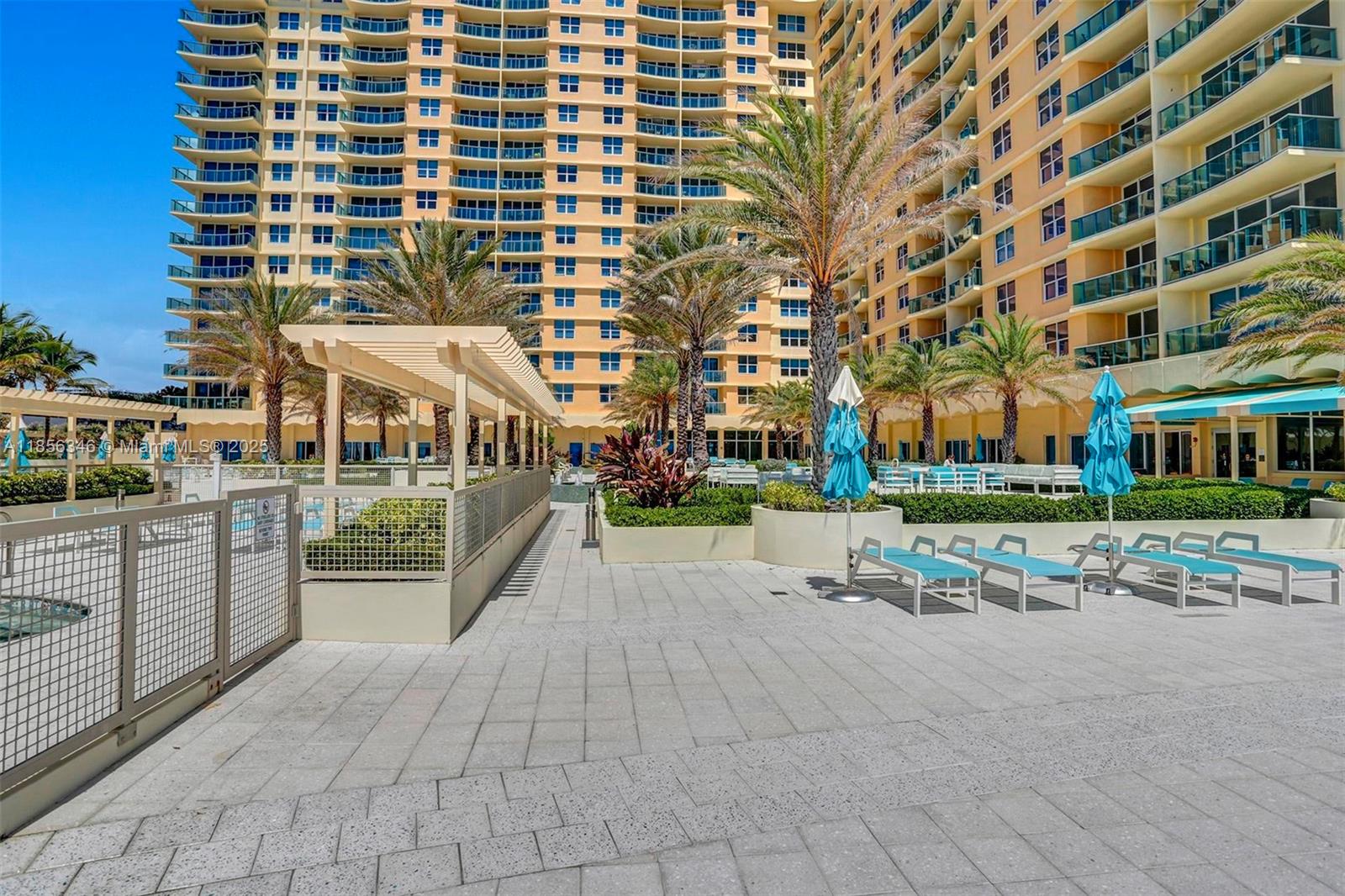 WAVE CONDO - Residential Lease