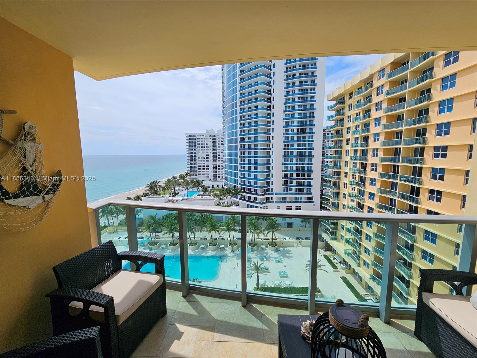 WAVE CONDO - Residential Lease