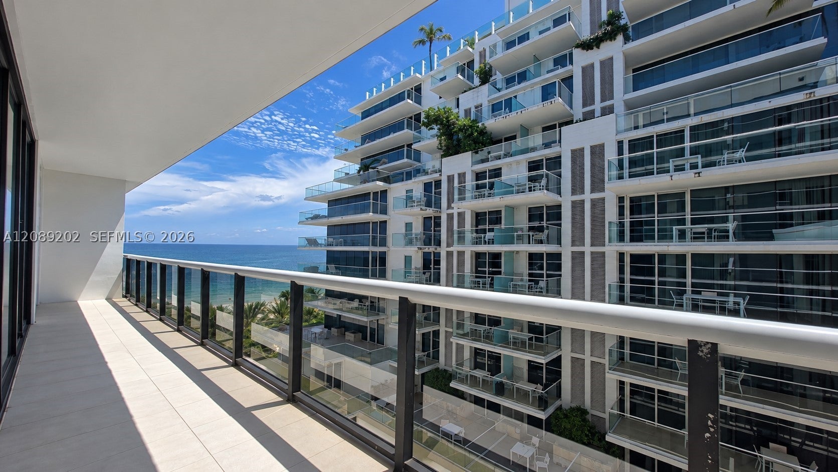 9455 Collins Ave 906