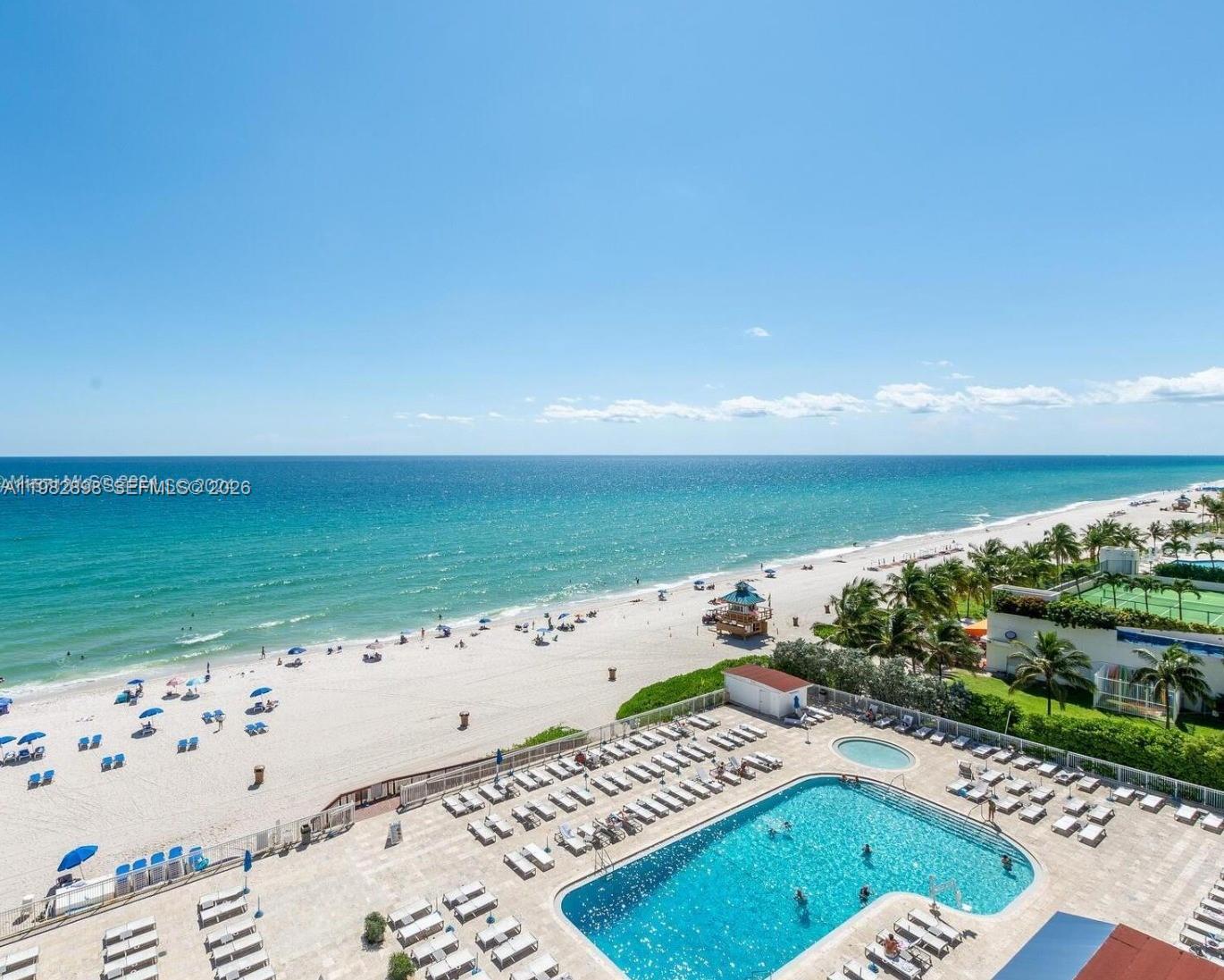 19201 Collins Ave 924