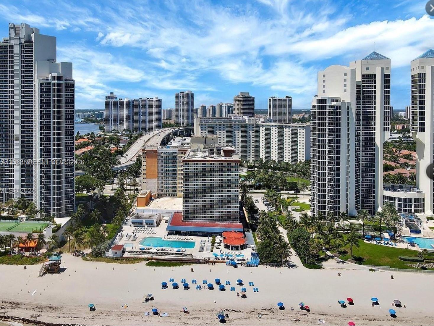 THE AVENTURA BEACH CLUB - Residential