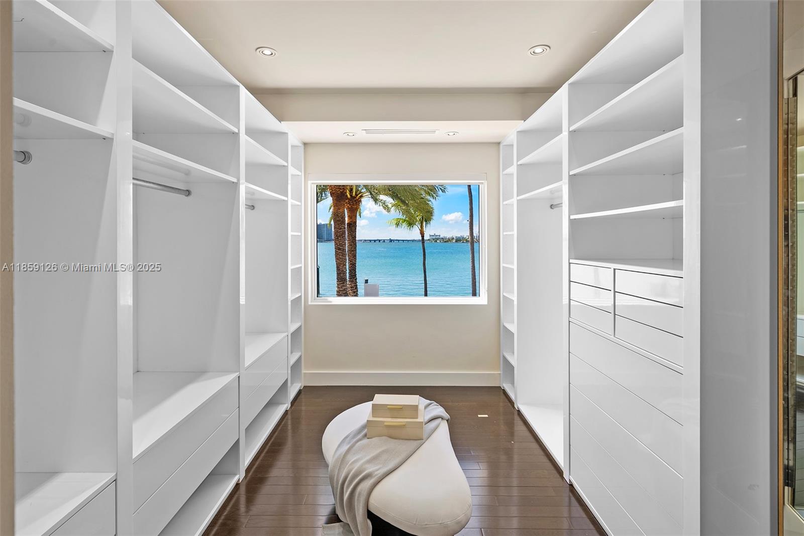 LA GORCE GOLF SUB - Residential