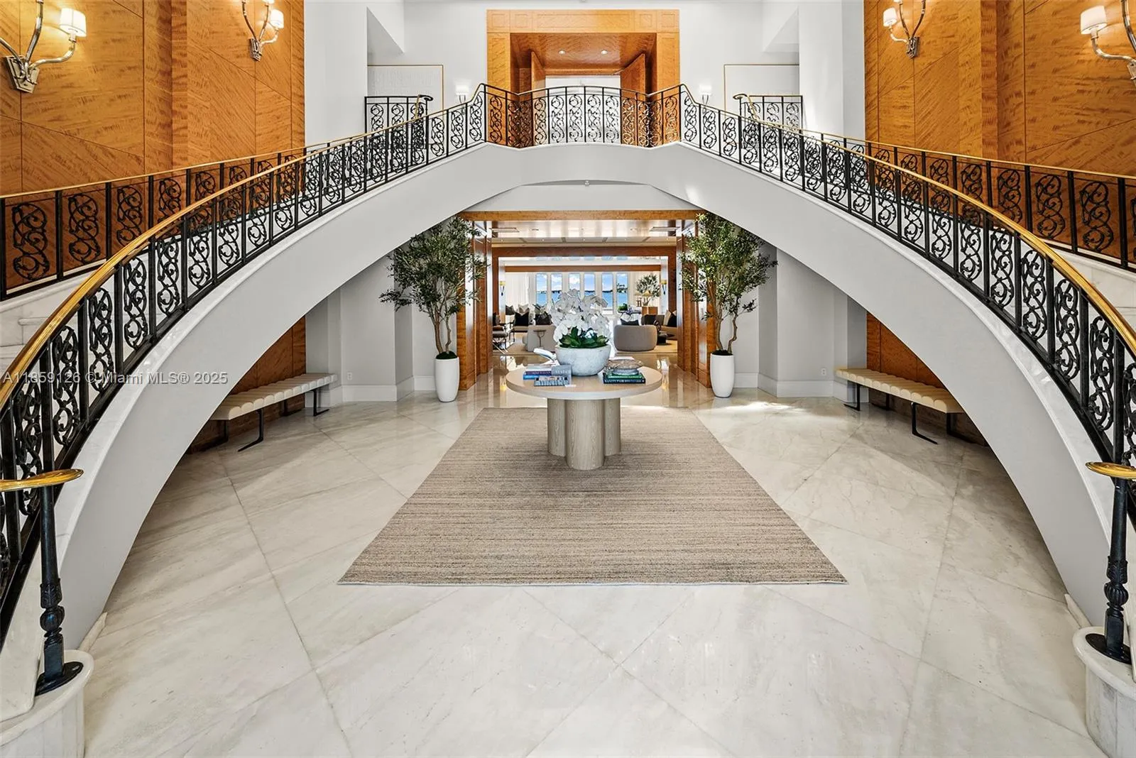 Miami Beach, Florida 33140, United States, 8 Bedrooms Bedrooms, ,15 BathroomsBathrooms,Residential,Active,192388