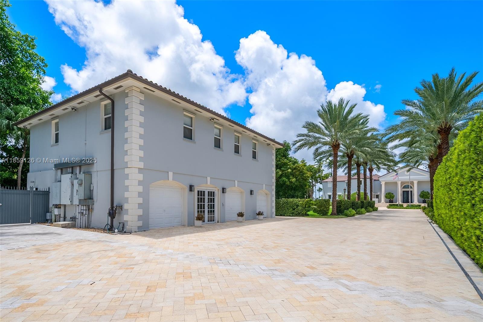 LA GORCE GOLF SUB - Residential