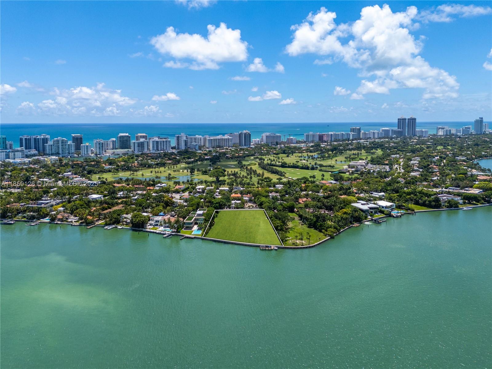 LA GORCE GOLF SUB - Residential