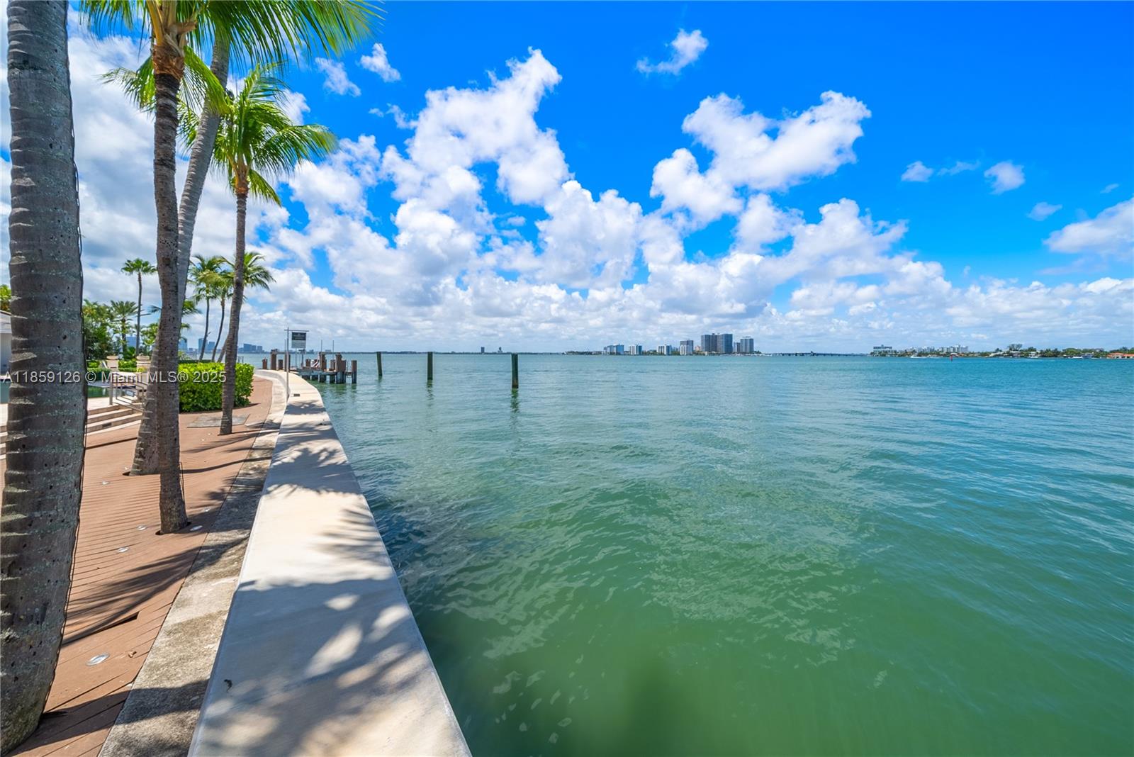 LA GORCE GOLF SUB - Residential